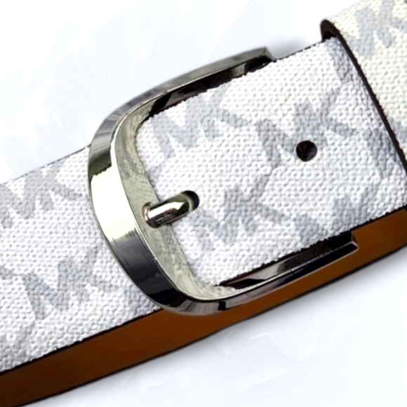 Michael Kors medium belt - Picture 4 of 5